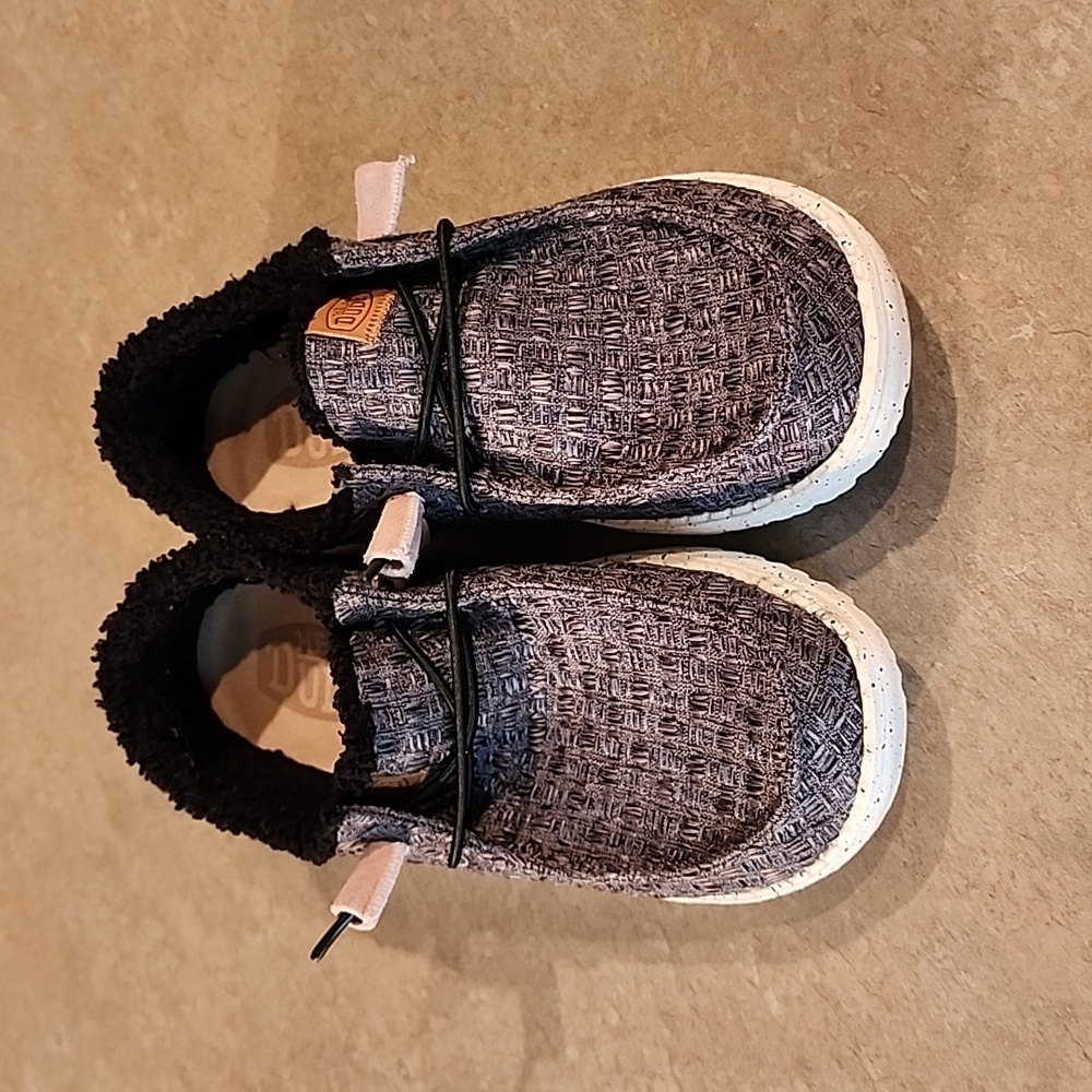 HEY DUDE Wendy Warmth Charcoal Size W6